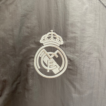 Cortavientos Real Madrid Originals 2024/2025