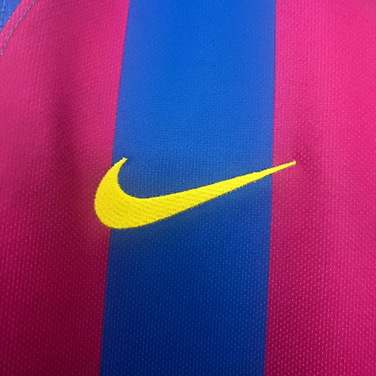 Barcelona 05/06 - LOCAL | RETROKIT
