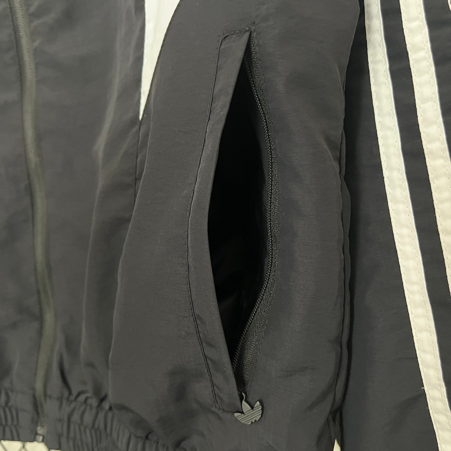 Cortavientos Adidas - Negro